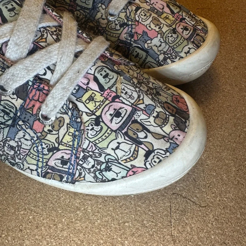 Skechers BOBS Beach Bingo Sneakers Womens 8 Multi Dog Print Canvas Memory Foam
